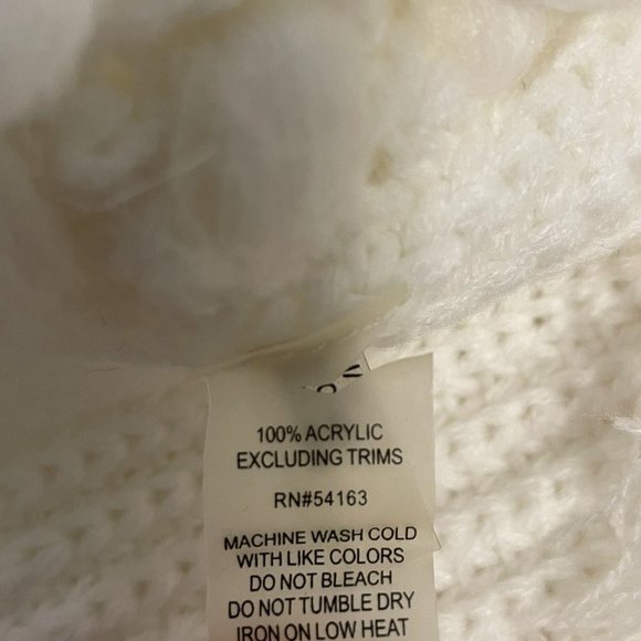 Andrew Marc New York Poncho Sweater One Size White Faux Fur Trim V Neck Fringe - Picture 5 of 6